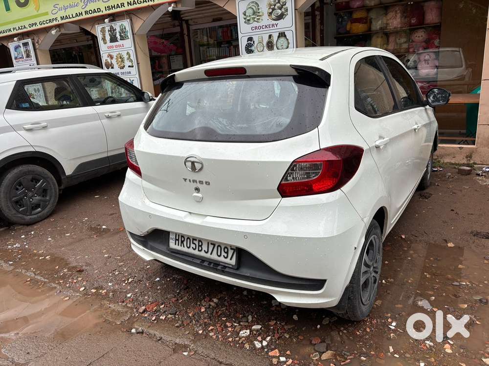 Tata Tiago Petrol Automatic 2022