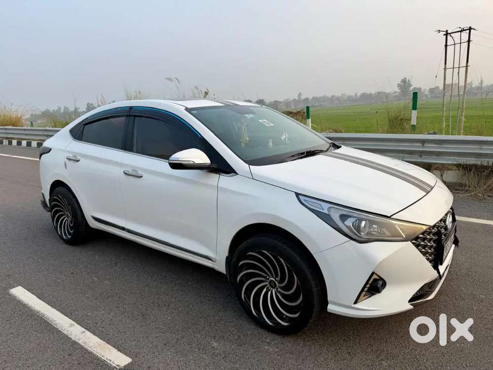Hyundai Verna 2021 Petrol 136000 Km Driven