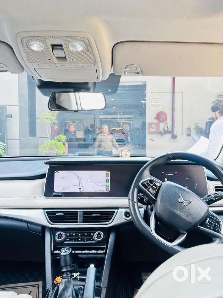 Xuv 700 Diesel Top Model, Used By Army Officer, No Negotitation