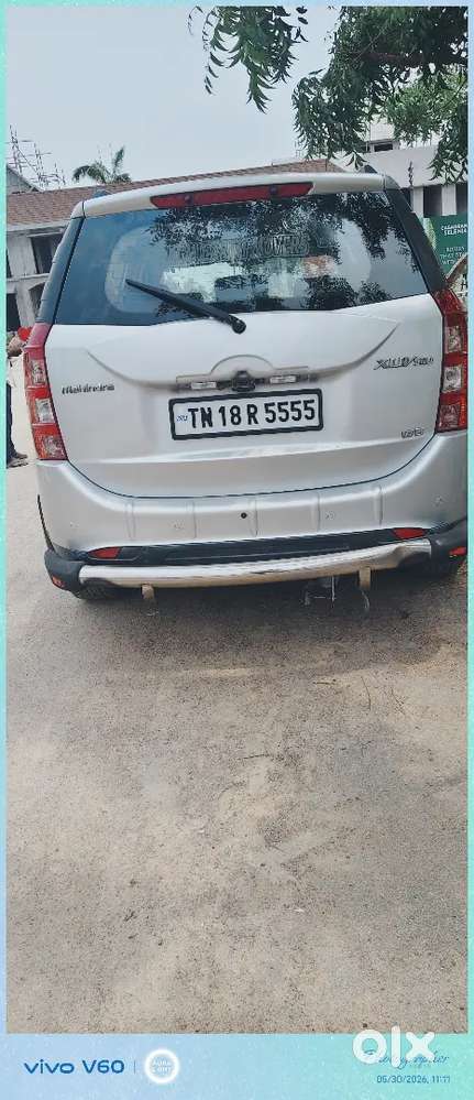 Mahindra Xuv500 2012 Diesel 136000 Km Driven