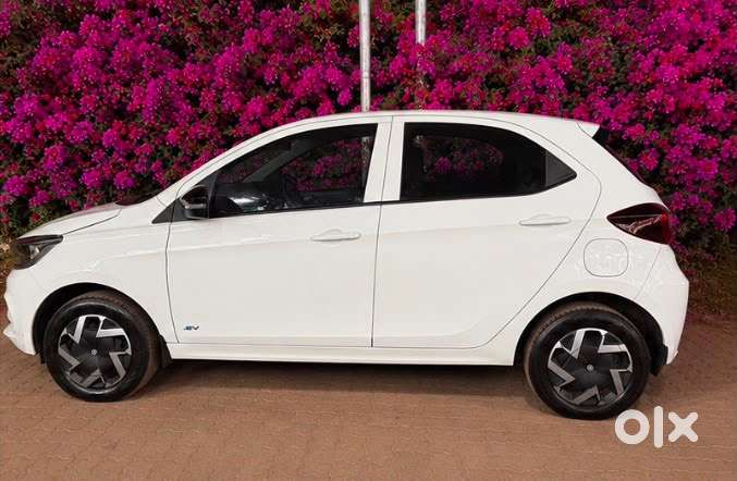 Tata Tiago Ev Xt 2025