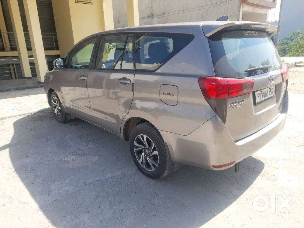 Toyota Innova Crysta 2.7 Gx Limited Edition At 7 Str, 2022, Petrol