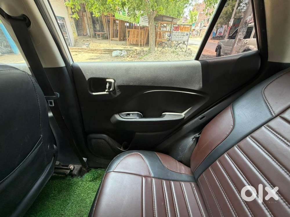 Hyundai  Venue Diesel Car 2019 In Best Condition With Sunroof