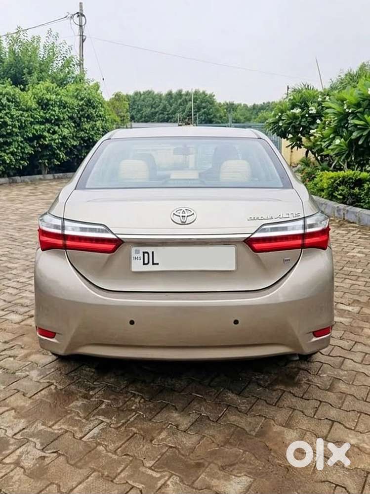 Toyota Corolla Altis 1.8 J, 2017, Petrol