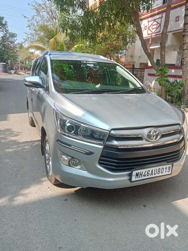 Innova Crysta Sliver