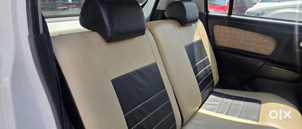 Maruti Suzuki Wagon R 1.0 Vxi Amt, 2017, Petrol