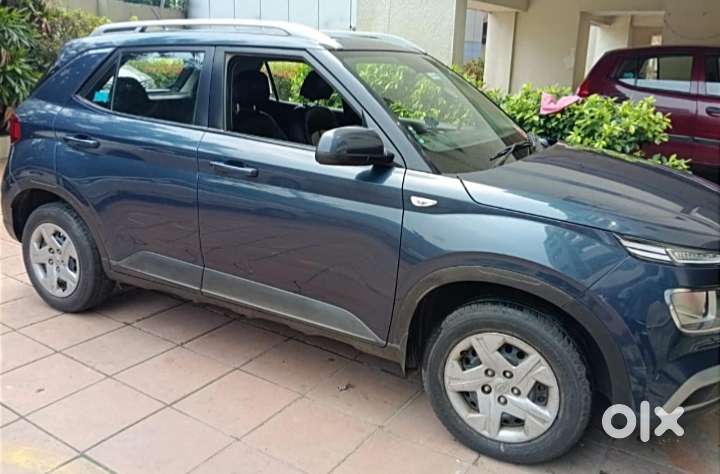 Hyundai Venue S, 2019, Petrol
