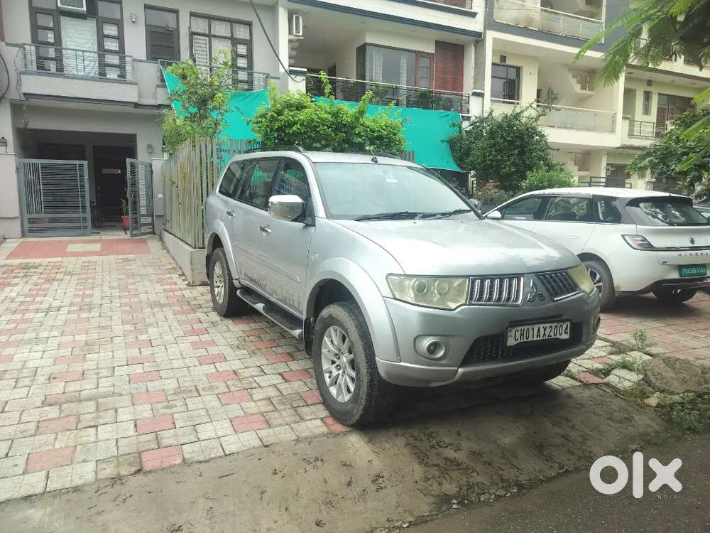 Mitsubishi Pajero Sport 4x4 2014