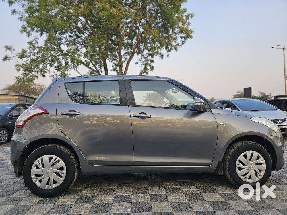 Maruti Suzuki Swift Vxi + Manual, 2016, Petrol