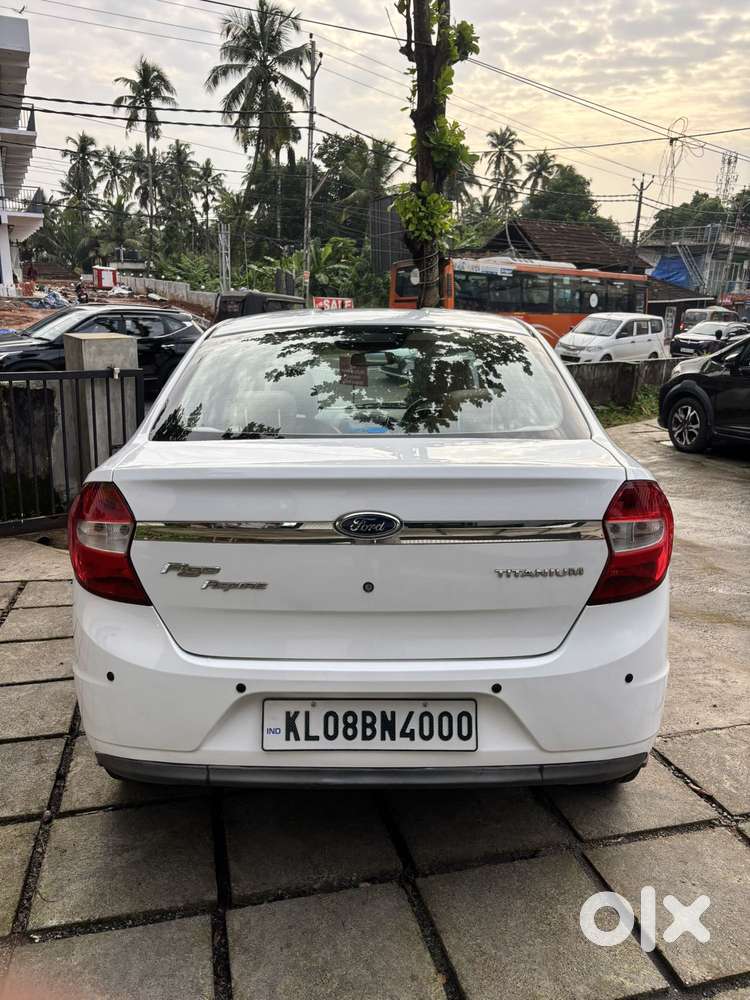 Ford Aspire Titatinium Blu Ti-vct, 2017, Petrol