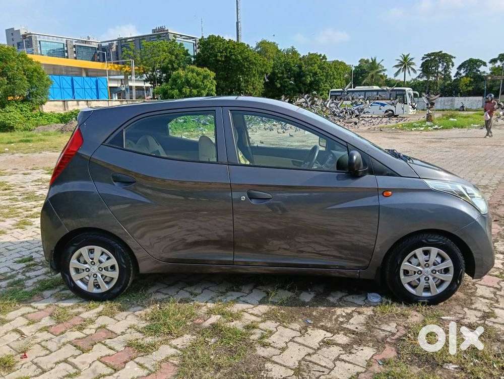 Hyundai Eon Era +, 2017, Petrol