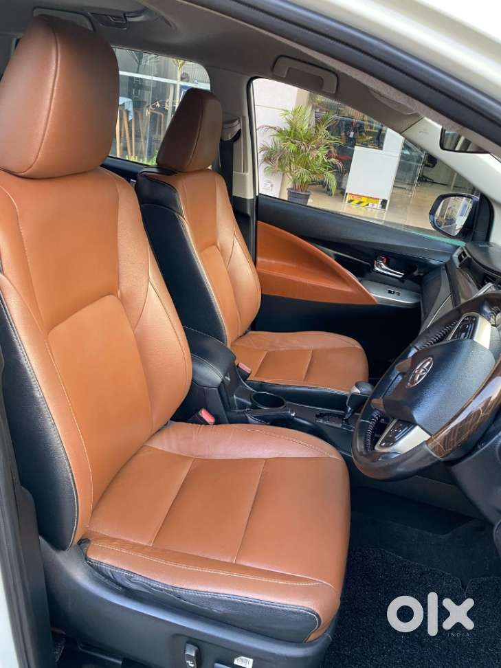 Toyota Innova Crysta 2.8z Automatic, 2017, Diesel