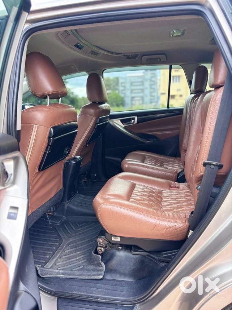 Toyota Innova Crysta 2.4 V, 2020, Diesel