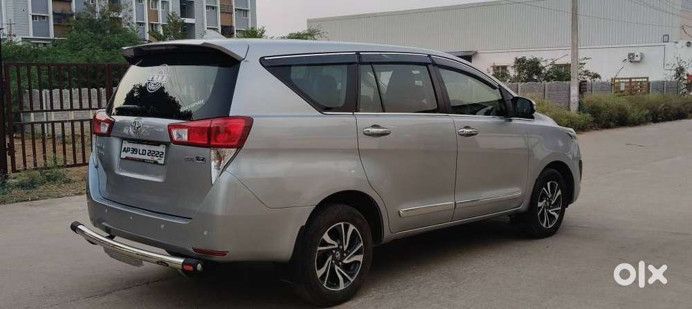 Toyota Innova Crysta 2.4 G Plus Mt 8 Str, 2021, Diesel