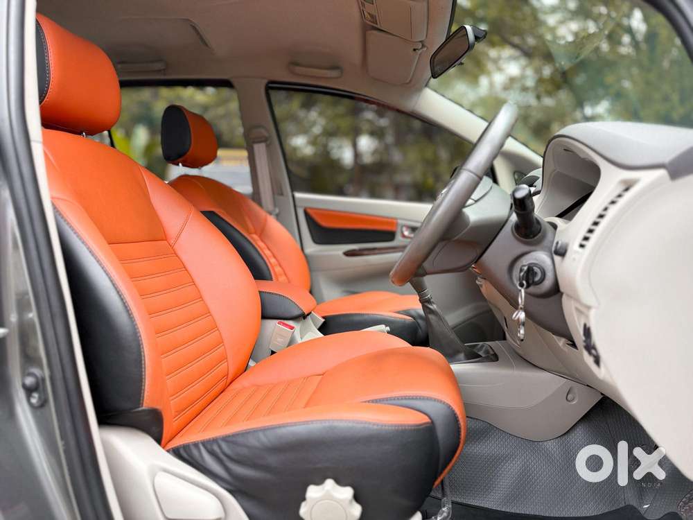 Toyota Innova 2.5 Vx 7 Str Bs-iii, 2014, Diesel