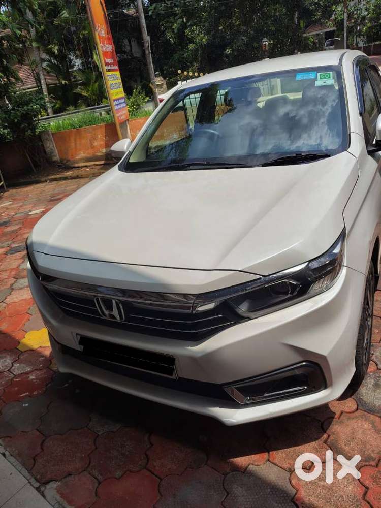 Honda Amaze 2nd Gen Vx, 2023, Petrol