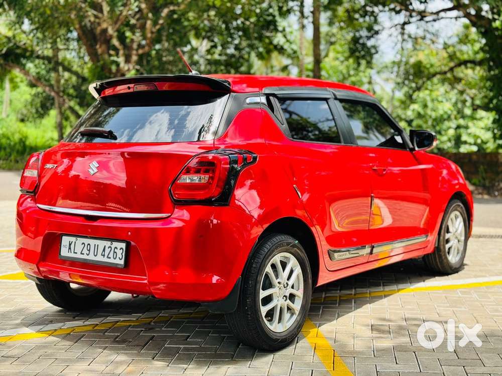 Maruti Suzuki Swift 1.3 Zxi, 2022, Petrol