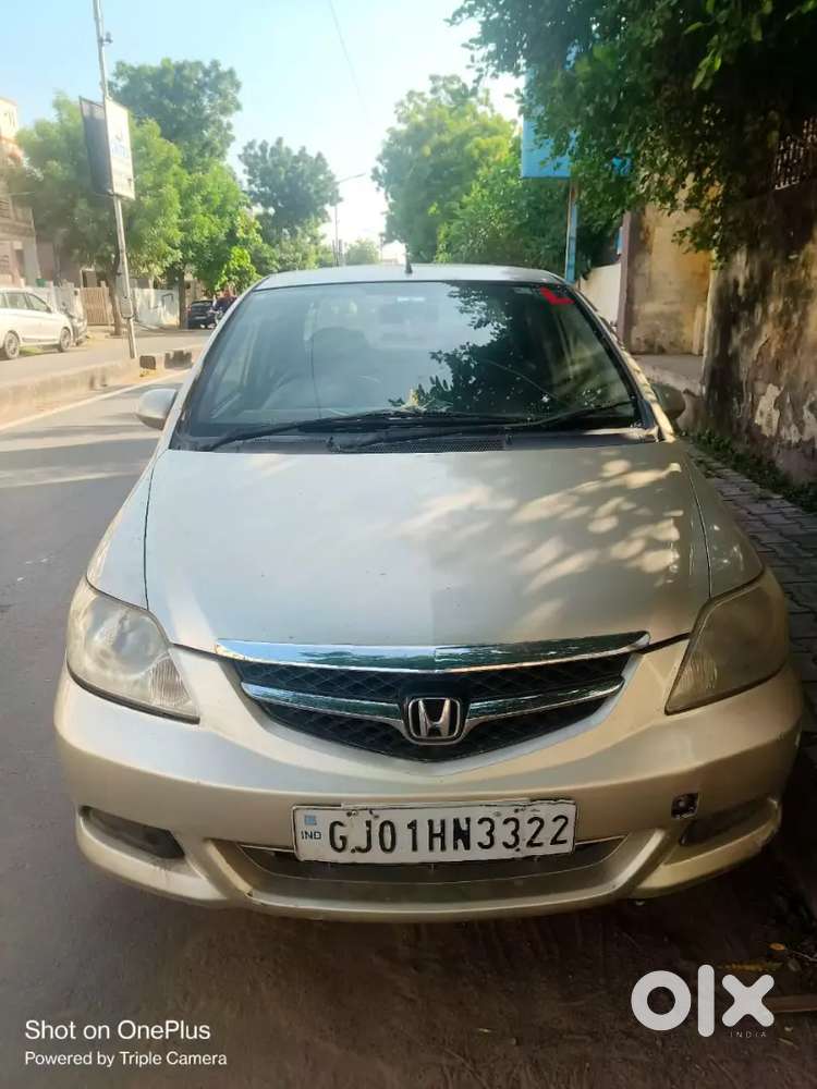 Honda City Zx 2007 Cng & Hybrids 125000 Km Driven
