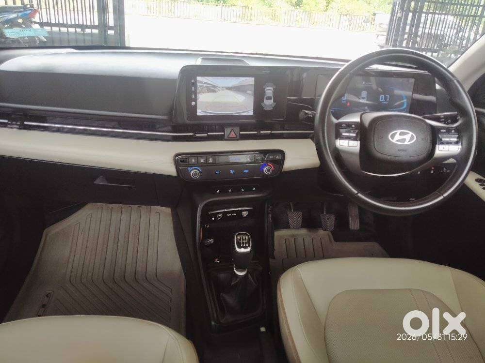 Hyundai Verna 1.5 Mpi Mt Sx (o), 2023, Petrol