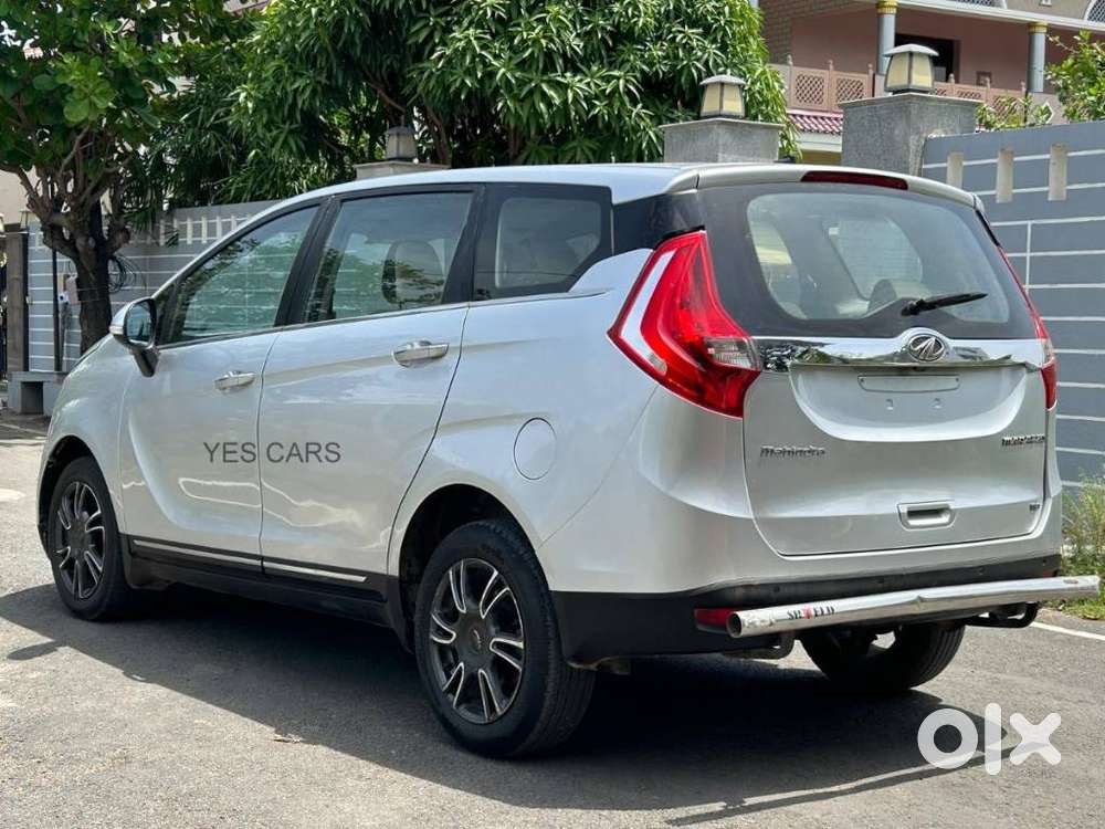 Mahindra Marazzo M8, 2018, Diesel