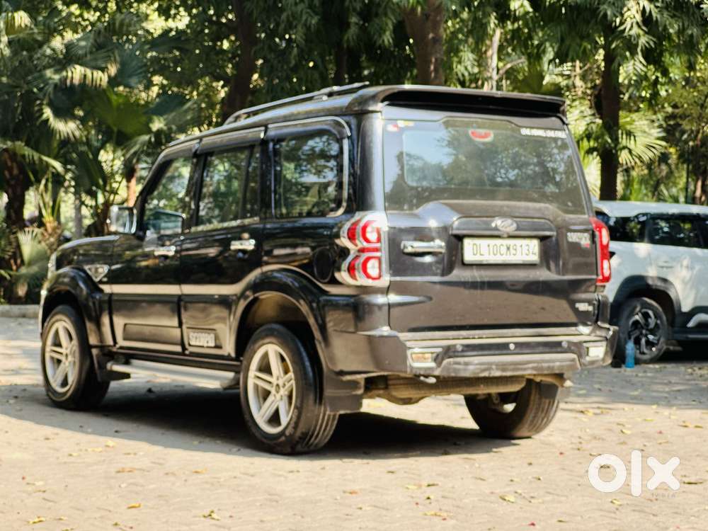 Mahindra Scorpio