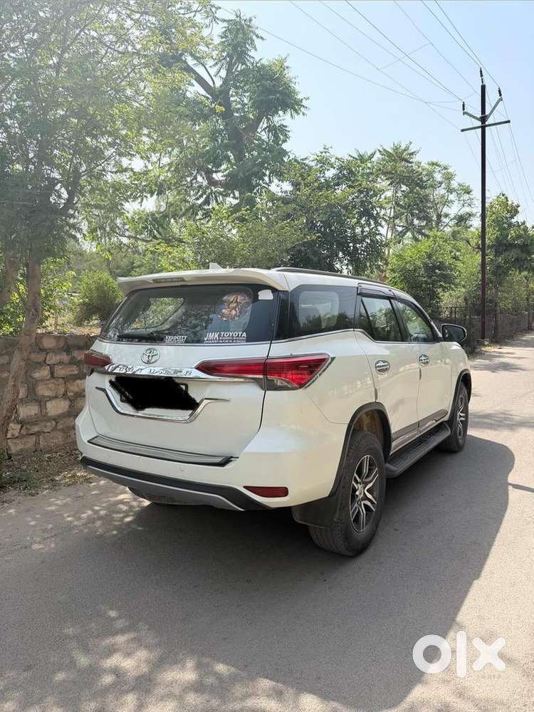 Toyota Car Diesel 2017