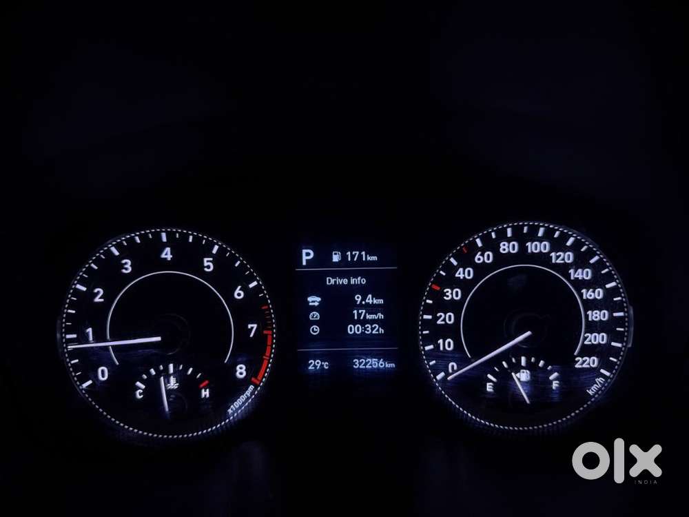 Hyundai Venue Sx Plus Turbo Dct, 2020, Petrol