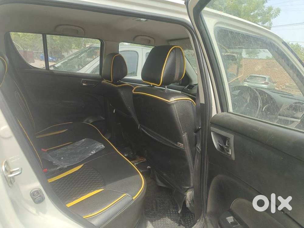 Maruti Suzuki Swift 1.2 Vxi Abs, 2015, Petrol