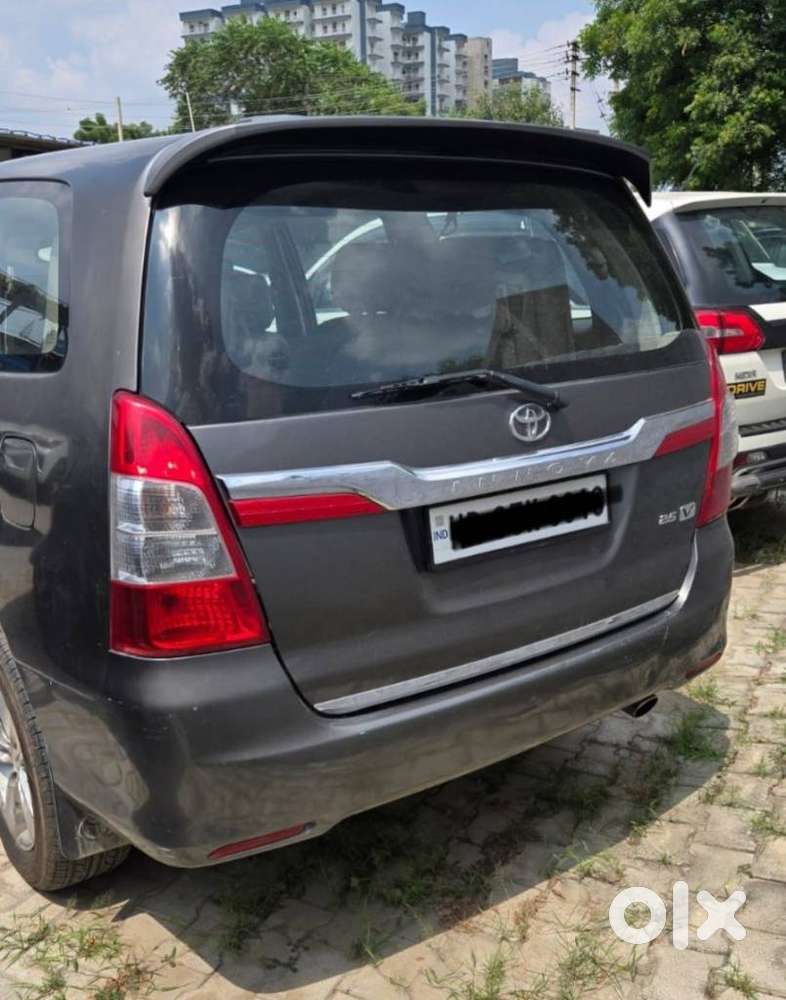 Toyota Innova 2.5 Vx 7 Str, 2014, Diesel
