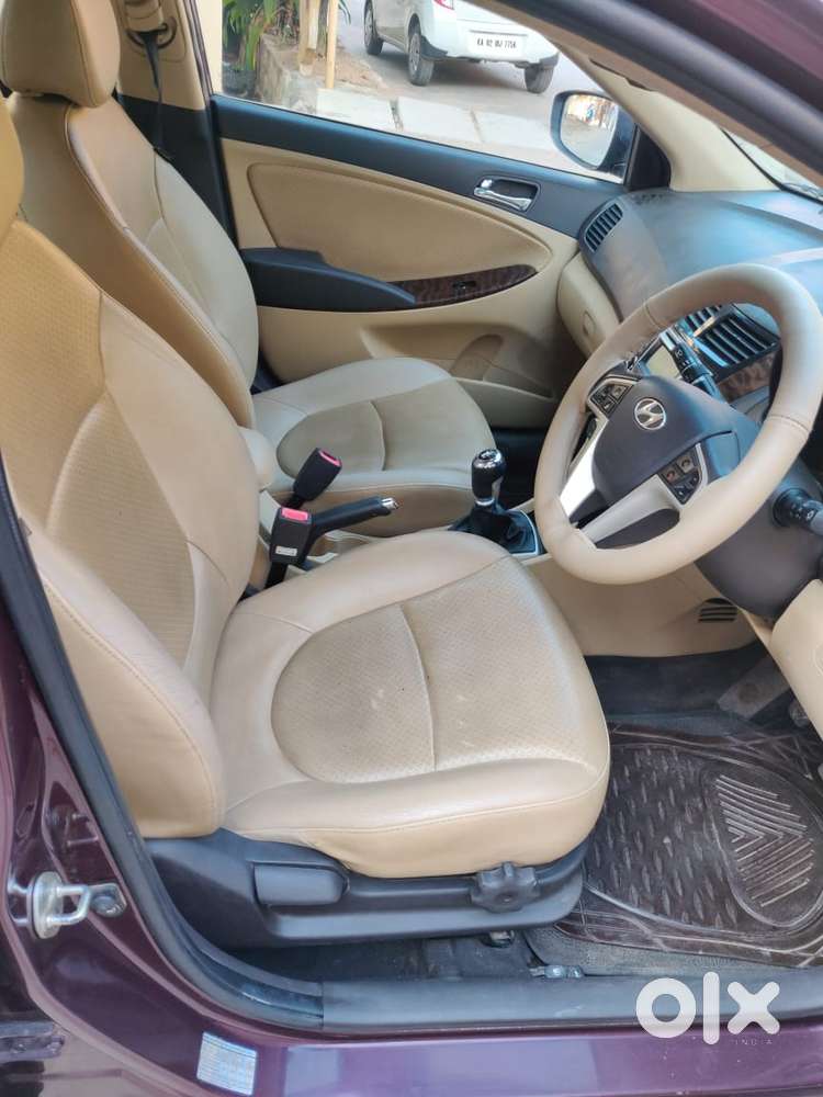 Hyundai Fluidic Verna 1.6 Vtvt Sx, 2011, Petrol
