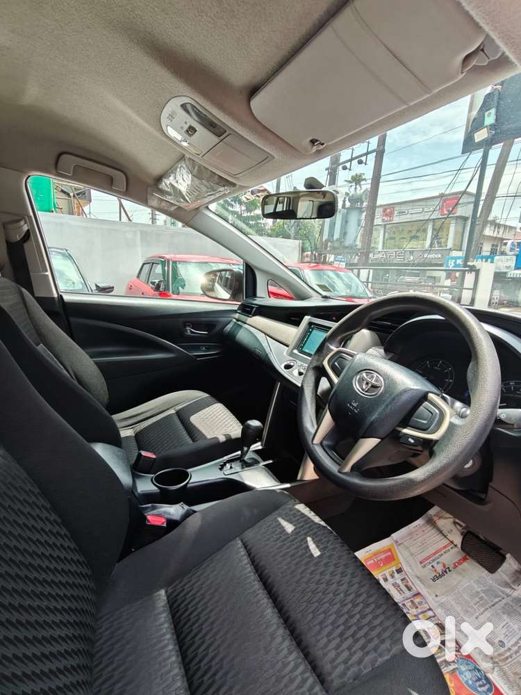 Toyota Innova Crysta 2.8 Gx At, 2017, Diesel