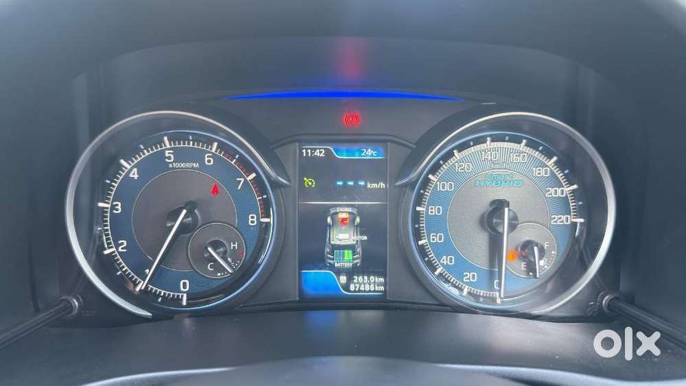 Maruti Suzuki Xl6 Alpha, 2021, Petrol