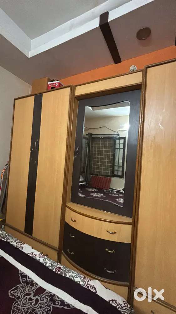 2 wooden  Almirah,dressing table, and storage Diwan set