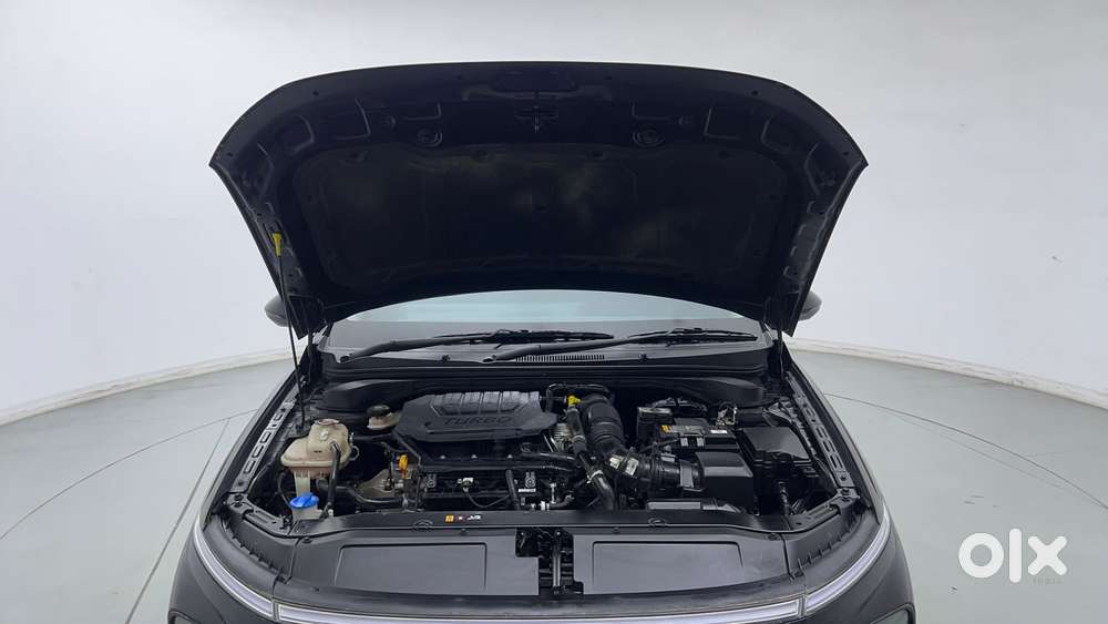 Hyundai Verna 1.5 Sx (o) Turbo Petrol Dct, 2023, Petrol