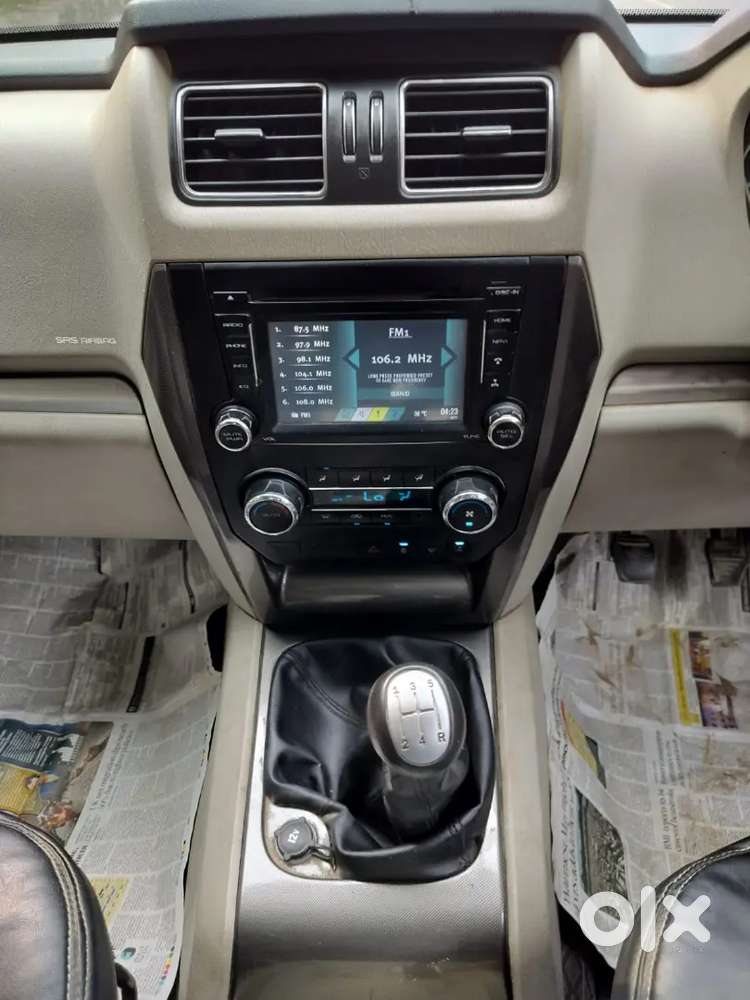 Mahindra Scorpio S10 2017