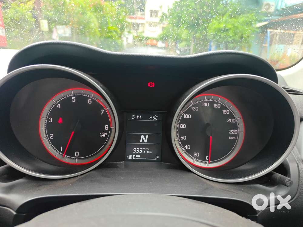 Maruti Suzuki Swift Amt Vxi, 2020, Petrol