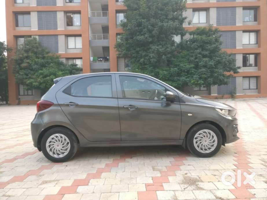 Tata Tiago Xe, 2021, Petrol