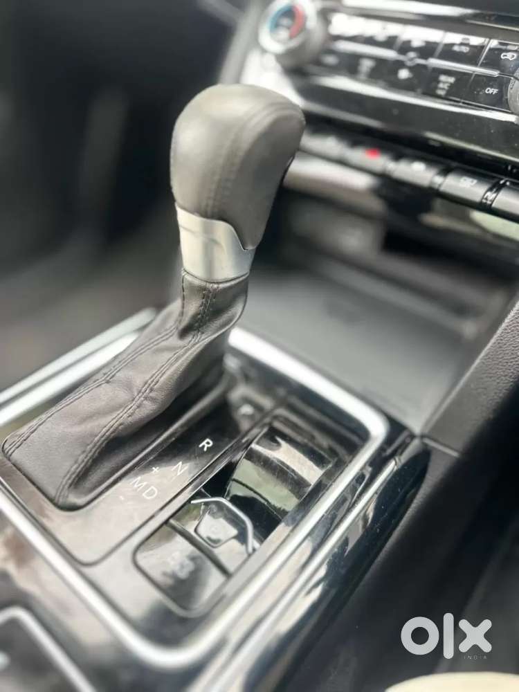 Mahindra Xuv700 2.0 Ax 7 Petrol At Luxury Pack Str, 2022, Petrol