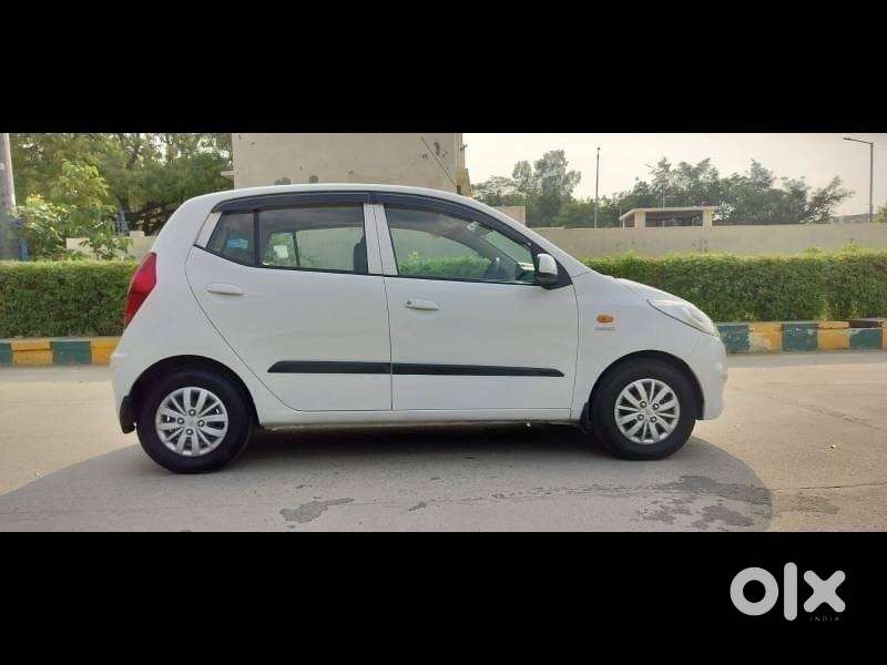 Hyundai I10 Sportz 1.1l, 2015, Petrol