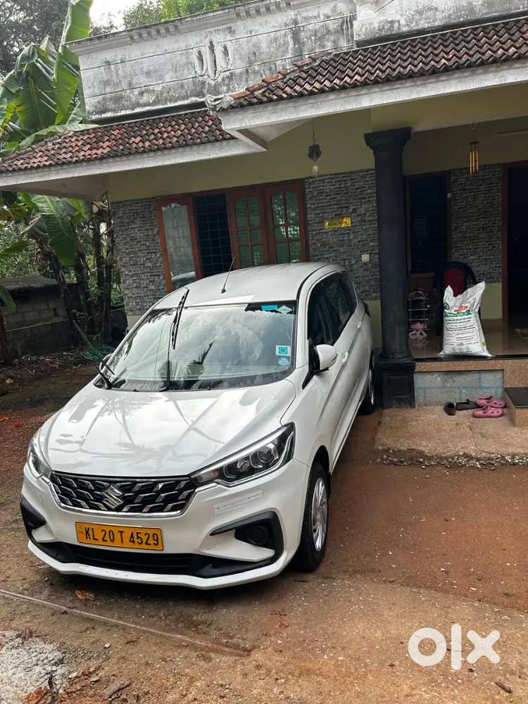 Maruti Suzuki Ertiga 2024 Cng & Hybrids 60000 Km Driven