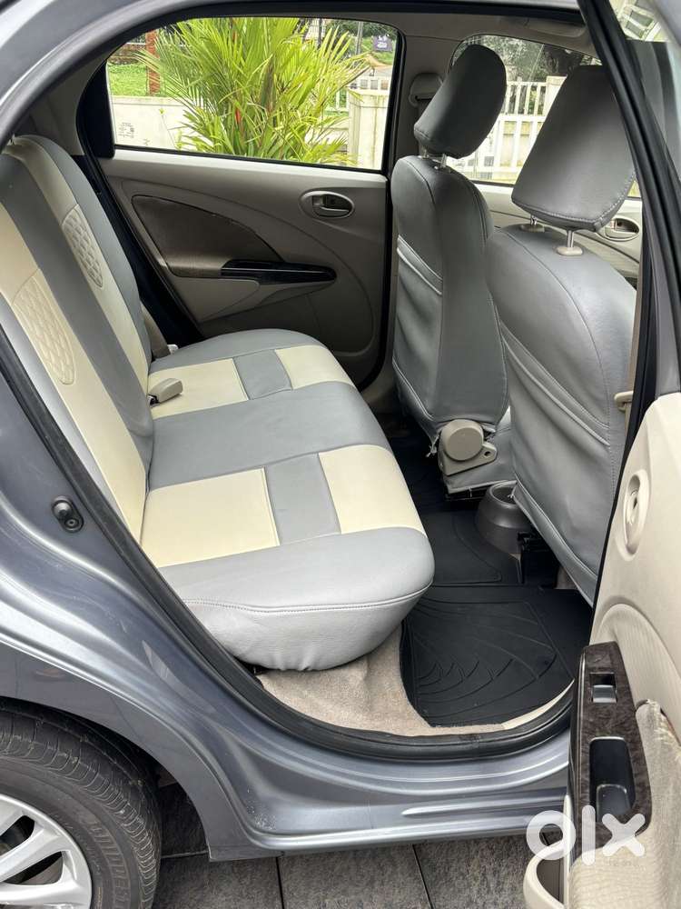 Toyota Etios Liva Vx, 2015, Petrol