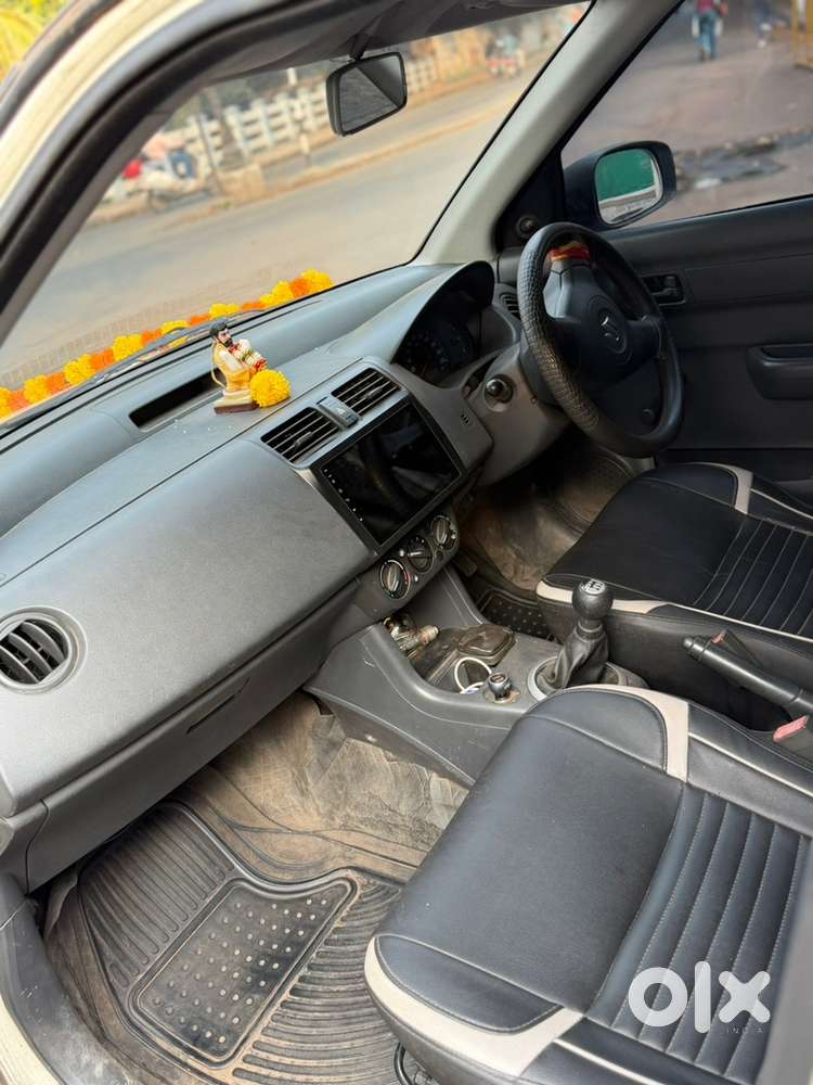Maruti Suzuki Swift 2010 Km Driven