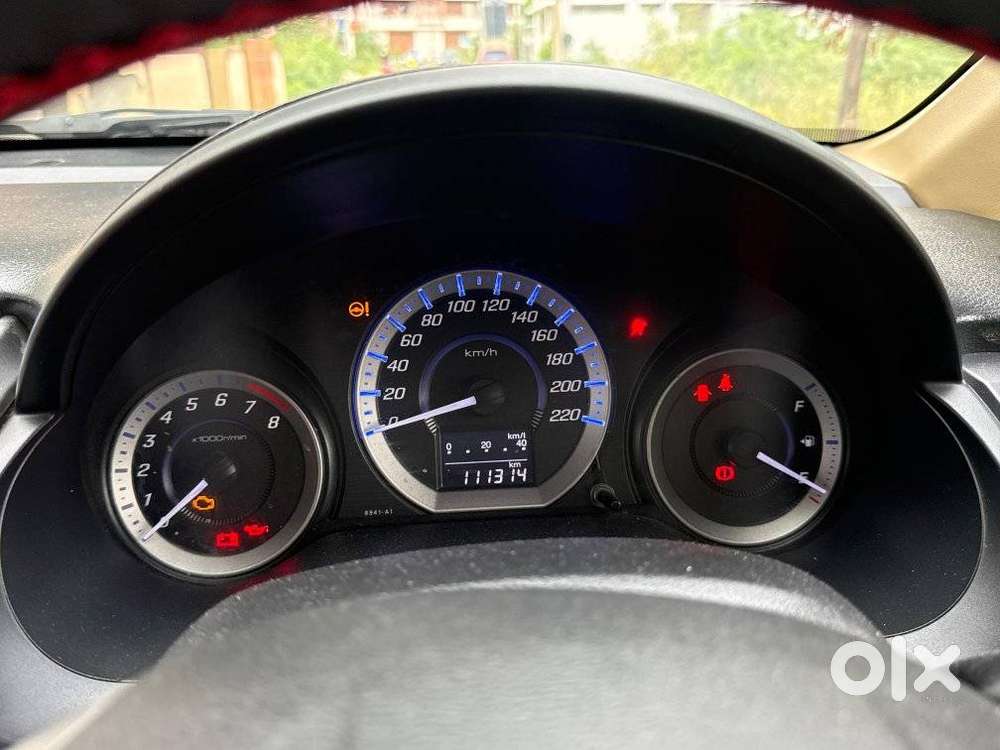Honda City 1.5 V 4th Gen I-vtec Mt, 2013, Petrol