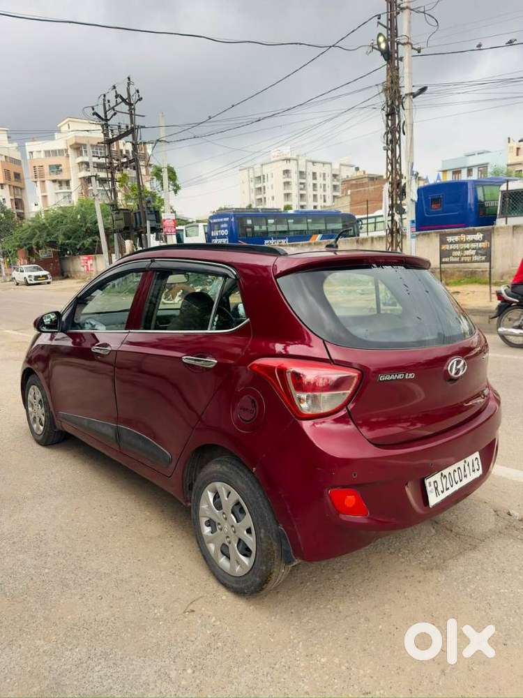 Hyundai I10 1.2 Kappa Sportz, 2015, Cng & Hybrids