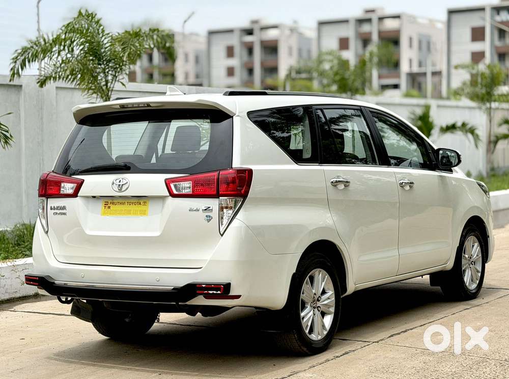 Toyota Innova Crysta 2.8 Zx At, 2017, Diesel