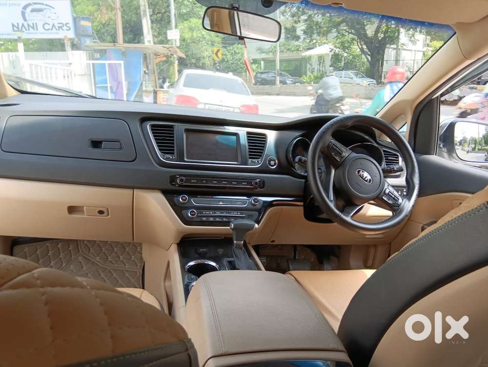Kia Carnival Premium 8 Str, 2021, Diesel
