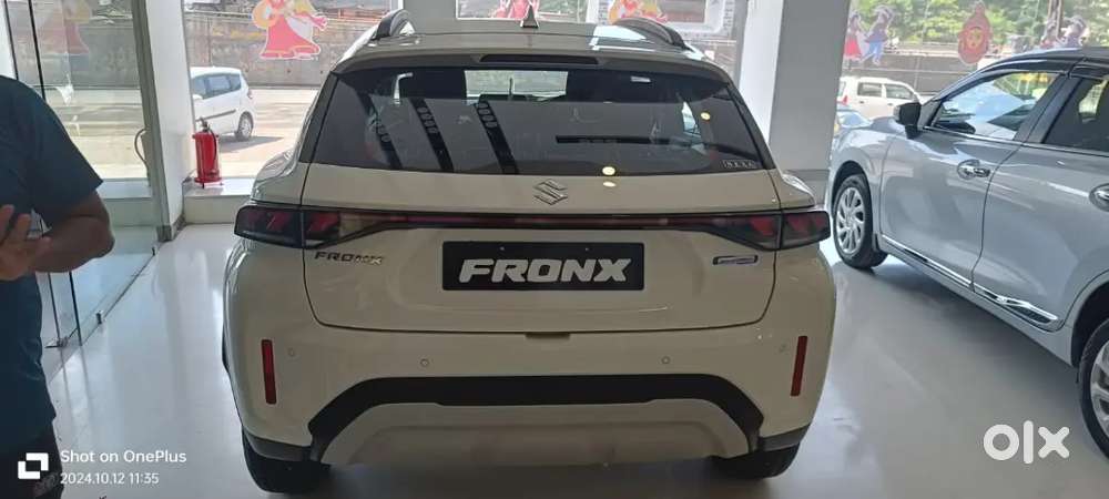 2nd Top Model All Automati Zuki Fronx 2024 Petrol 35000 Km Driven