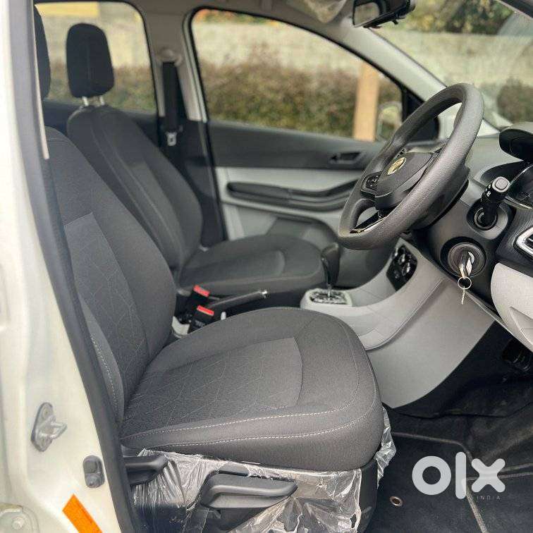 Tata Tiago 1.2 Revotron Xta, 2024, Petrol