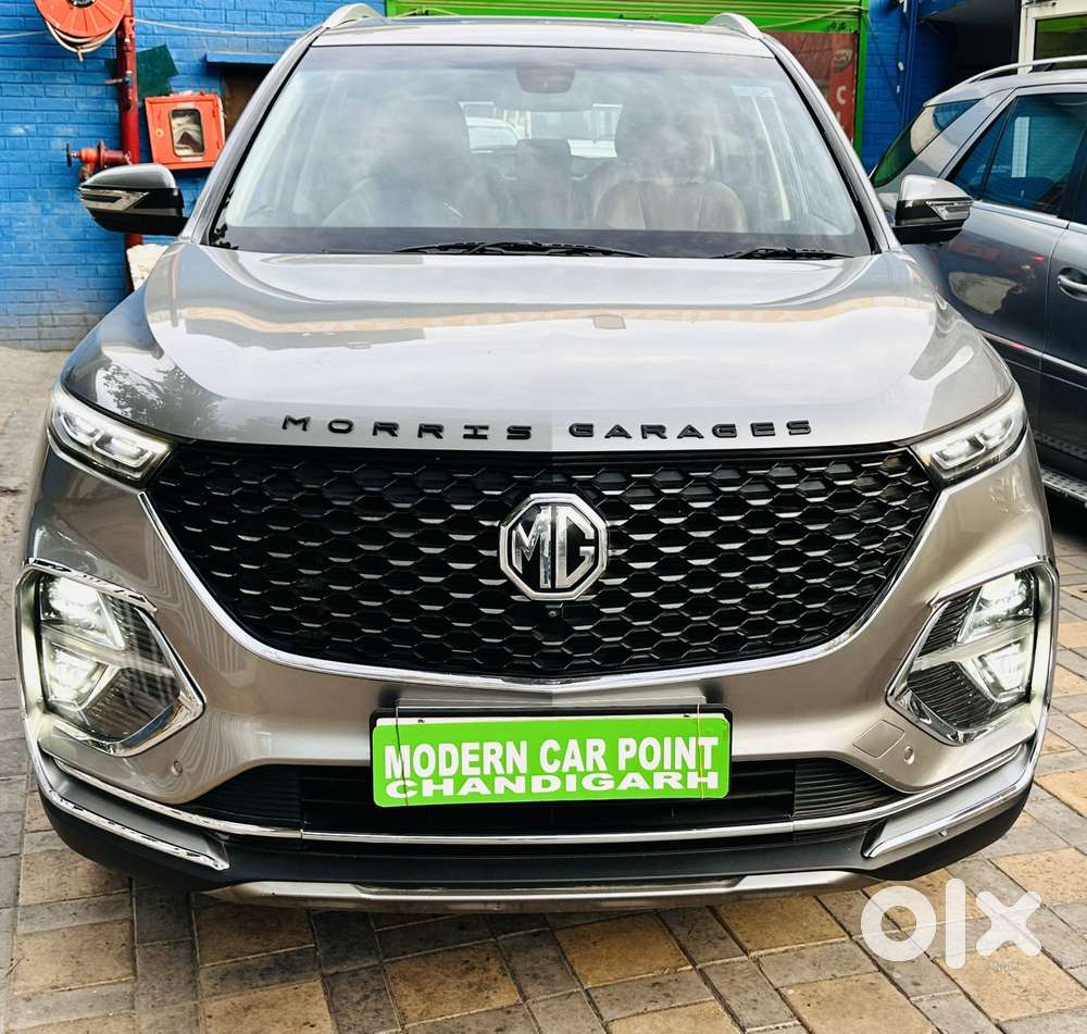 Mg Hector Plus Sharp Pro 1.5 Turbo Petrol  Cvt 7 Str Dual Tone, 2020..