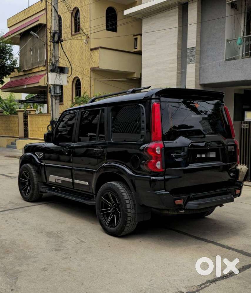 Mahindra Scorpio Classic 2.2 S 11 Mt 7 Cc, 2023, Diesel